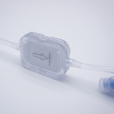 Filtro IV en línea de 0,2 μm fabricado directamente para conjuntos de infusión impulsados por bomba